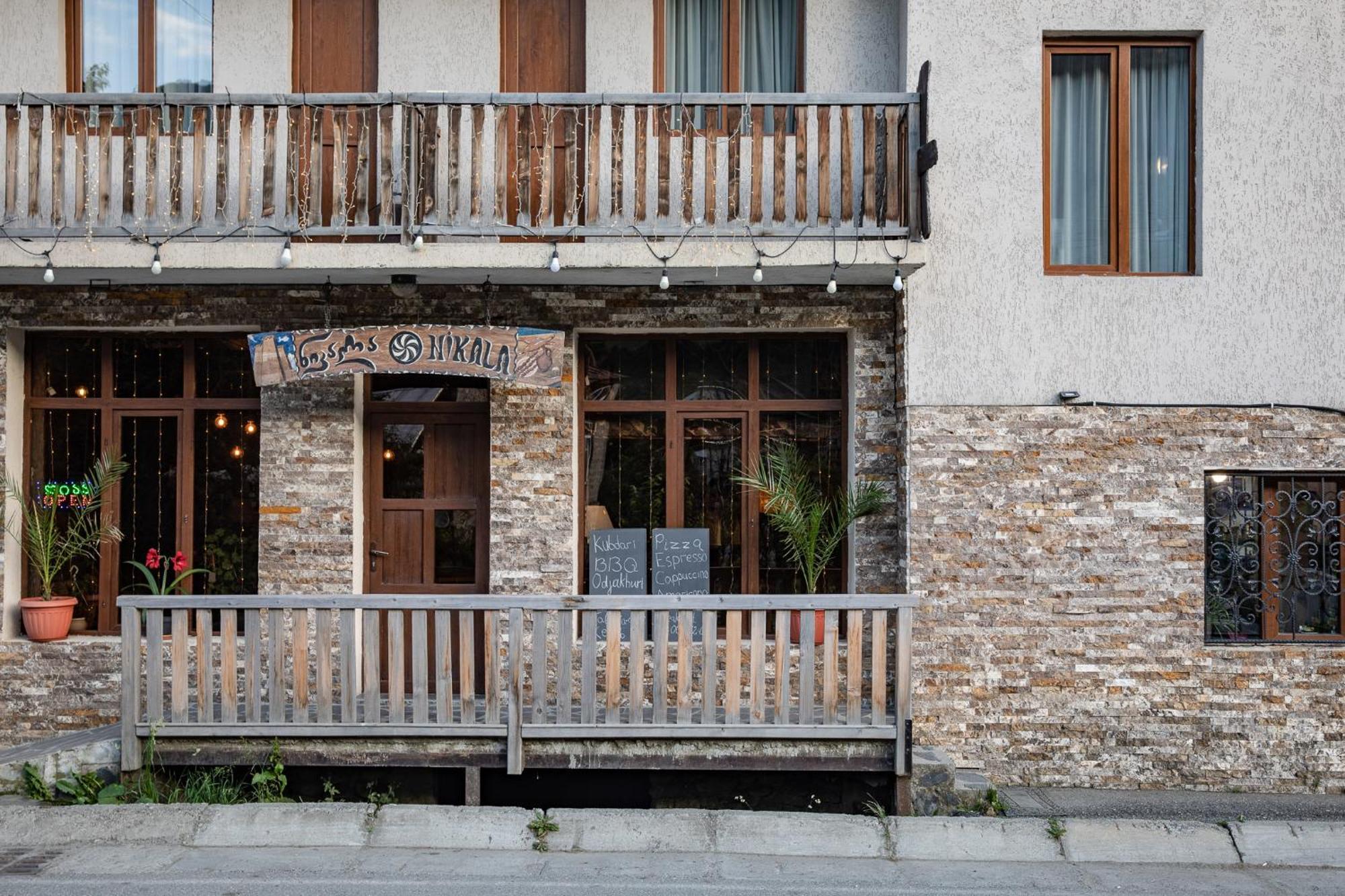 Guest House Nikala Mestia Exterior foto